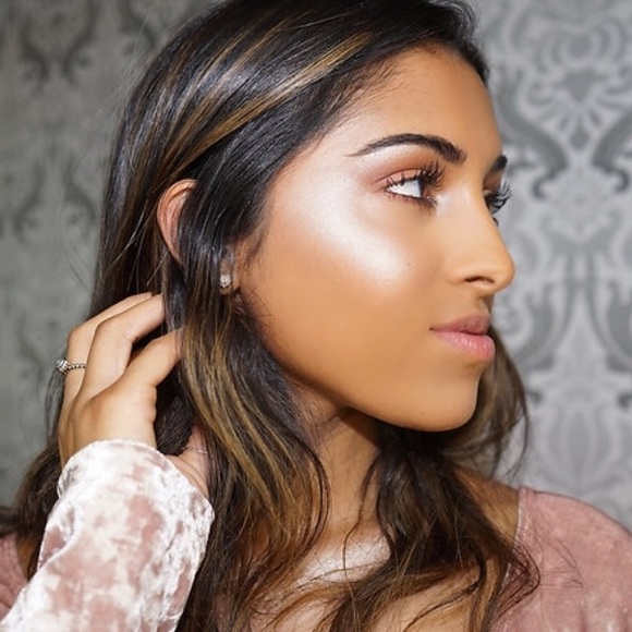 Pretty Vulgar Highlighter - Picture 2 of 3